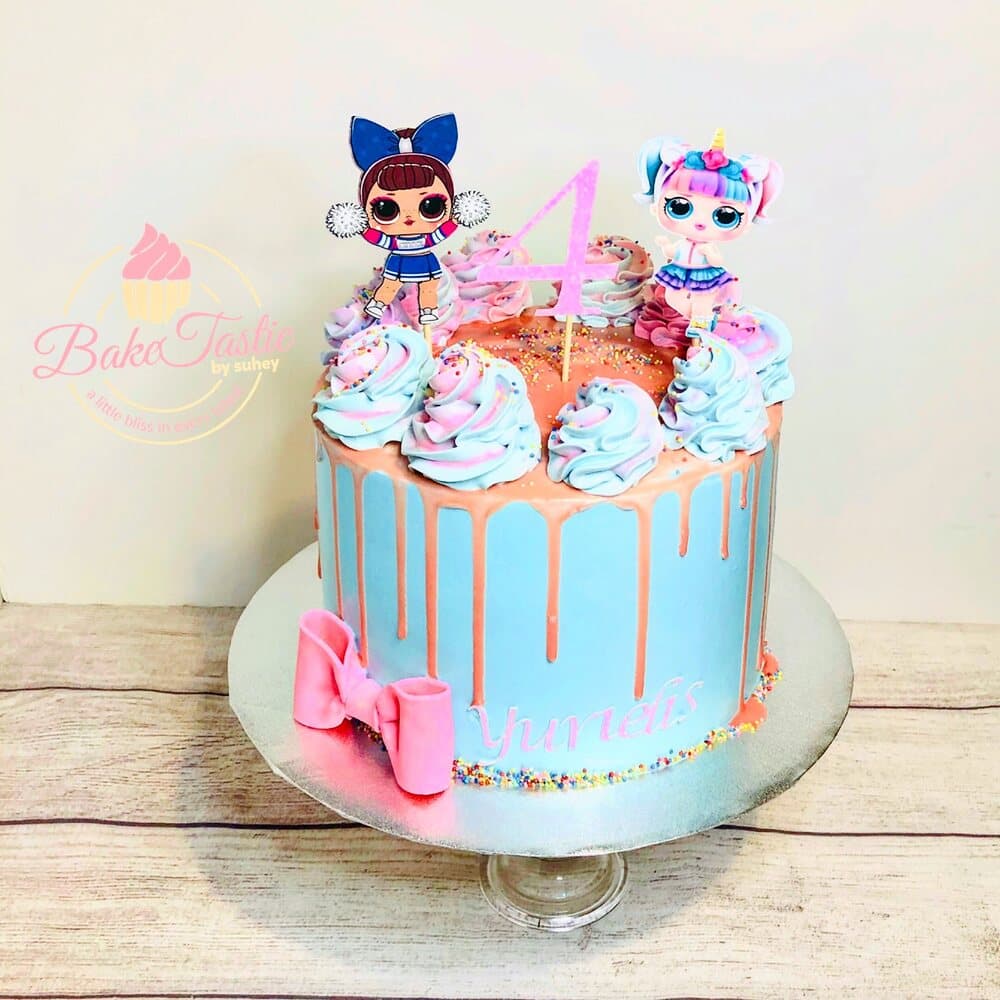 Custom pink drip birthday cake by Baketastic By Suhey